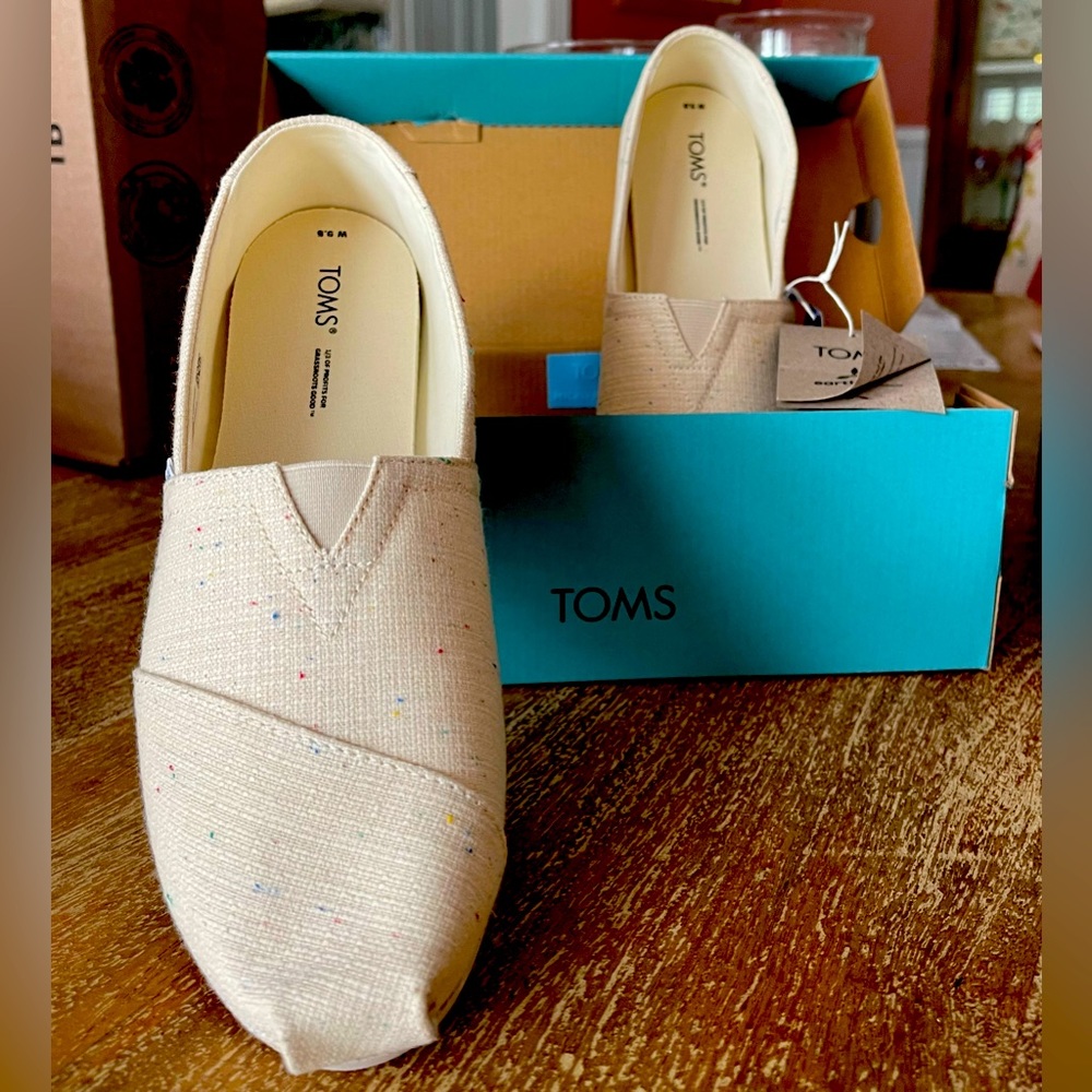 Toms shoes